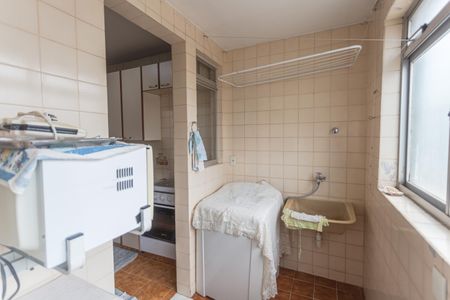 Apartamento à venda com 95m², 3 quartos e 2 vagas Apartamento à venda com 95m², 3 quartos e 2 vagasÁrea de Serviço