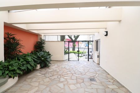 Apartamento à venda com 82m², 2 quartos e 1 vagaÁrea comum