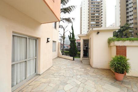 Apartamento à venda com 82m², 2 quartos e 1 vagaÁrea comum