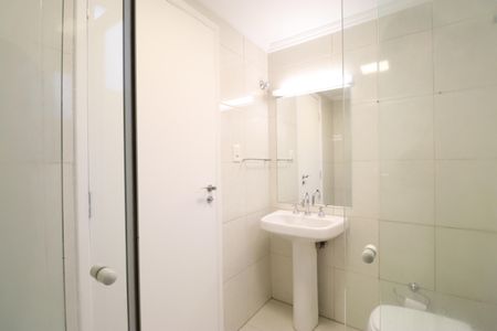 Apartamento à venda com 82m², 2 quartos e 1 vagaBanheiro da Suíte