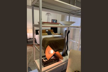 Apartamento à venda com 68m², 1 quarto e sem vaga Apartamento à venda com 68m², 1 quarto e sem vagaSala