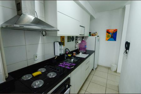 Apartamento à venda com 58m², 2 quartos e 1 vagaCozinha