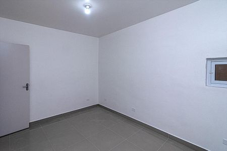 quarto 1_2 de casa para alugar com 3 quartos, 73m² em Jardim Maria Estela, São Paulo