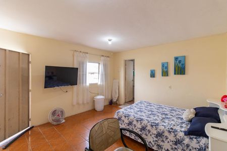 Casa à venda com 200m², 7 quartos e 5 vagasSuíte 1