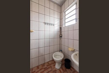 Casa à venda com 200m², 7 quartos e 5 vagasBanheiro Suíte 2