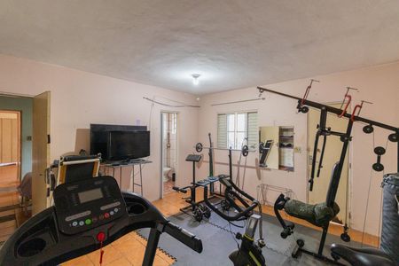 Casa à venda com 200m², 7 quartos e 5 vagasSuíte 2