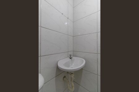 Casa à venda com 200m², 7 quartos e 5 vagasSalão - Banheiro