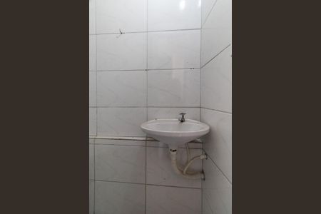 Casa à venda com 200m², 7 quartos e 5 vagasSalão - Banheiro