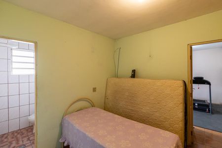 Casa à venda com 200m², 7 quartos e 5 vagasSuíte 3