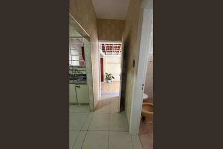 Casa à venda com 204m², 3 quartos e 2 vagas Casa à venda com 204m², 3 quartos e 2 vagasCozinha