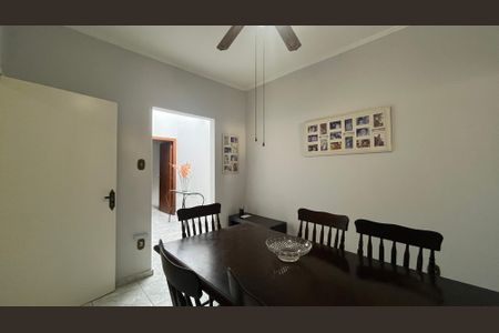 Casa à venda com 3 quartos, 204m² em Jardim Bela Vista, Campinas