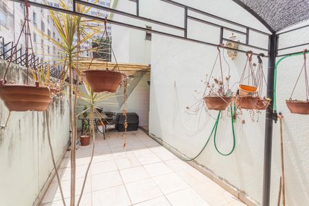 Apartamento à venda com 110m², 2 quartos e 1 vagaÁrea Privativa