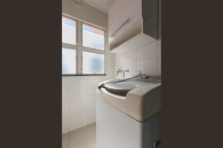 Apartamento para alugar com 65m², 2 quartos e 1 vagaÁrea de Serviço