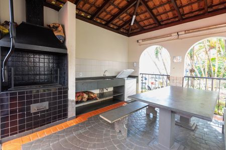 Apartamento para alugar com 65m², 2 quartos e 1 vagaÁrea comum - Churrasqueira