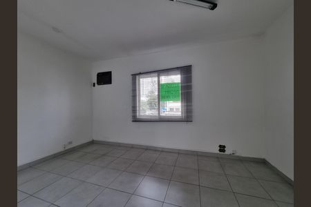 Casa para alugar com 100m², 2 quartos e 1 vagaSala