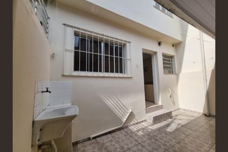 Casa para alugar com 100m², 2 quartos e 1 vagaÁrea de Serviço