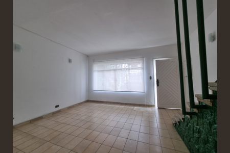 Casa para alugar com 100m², 2 quartos e 1 vagaSala