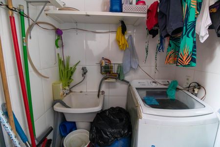 Casa à venda com 258m², 4 quartos e sem vagaÁrea de Serviço