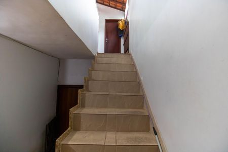 Casa à venda com 258m², 4 quartos e sem vagaEscada