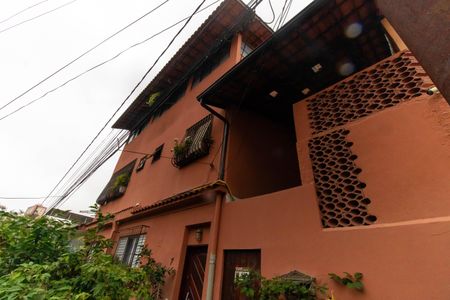 Casa à venda com 258m², 4 quartos e sem vagaFachada