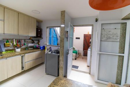 Casa à venda com 258m², 4 quartos e sem vagaCozinha