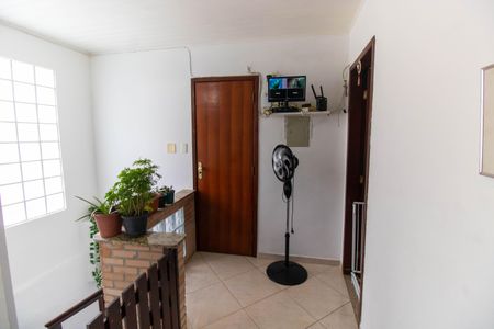 Casa à venda com 258m², 4 quartos e sem vagaHall