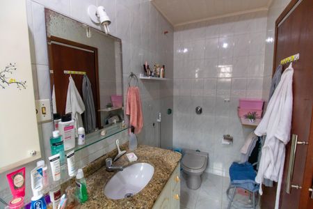 Casa à venda com 258m², 4 quartos e sem vagaBanheiro da Suíte 3