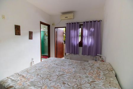 Casa à venda com 258m², 4 quartos e sem vagaSuíte 2