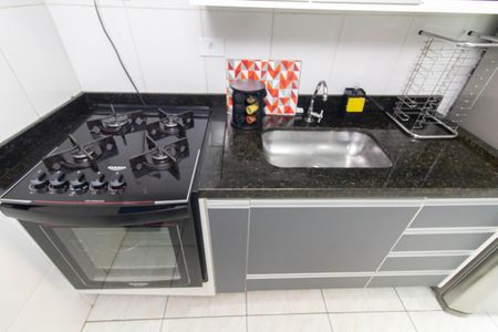 Casa de condomínio à venda com 50m², 2 quartos e 1 vaga Casa de condomínio à venda com 50m², 2 quartos e 1 vagaCozinha