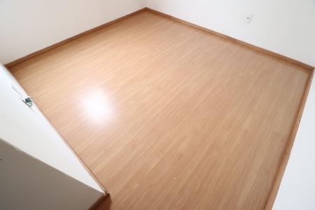 Quarto 2 de apartamento para alugar com 2 quartos, 40m² em Chácaras Tubalina E Quartel, Uberlândia