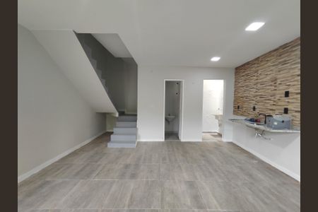 Sala/Cozinha de casa para alugar com 2 quartos, 70m² em Vargem Grande, Rio de Janeiro