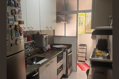 Apartamento à venda com 53m², 2 quartos e 1 vagaCozinha 