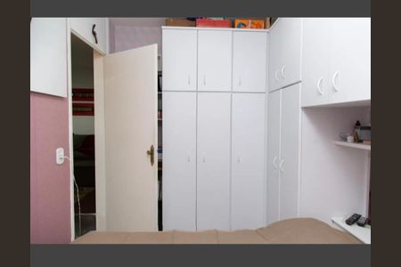 Quarto 1 de apartamento à venda com 2 quartos, 53m² em Vila Carmosina, São Paulo