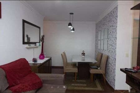 Sala de apartamento à venda com 2 quartos, 53m² em Vila Carmosina, São Paulo