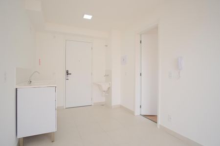 Sala de apartamento para alugar com 1 quarto, 28m² em Guaiauna, São Paulo