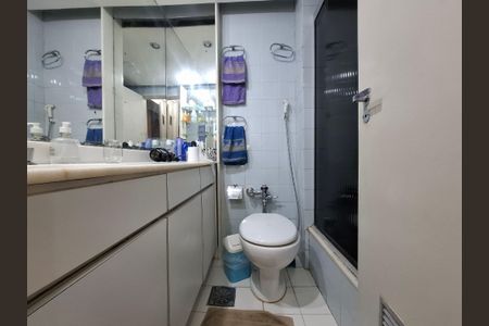 Apartamento à venda com 120m², 3 quartos e 1 vagaBanheiro