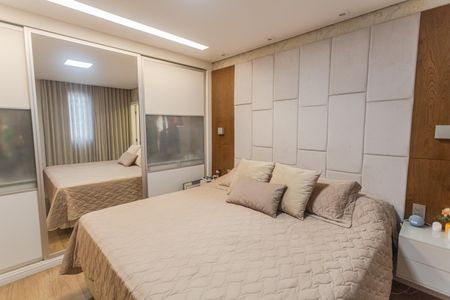 Apartamento à venda com 144m², 4 quartos e 3 vagasSuíte 1