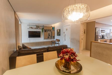 Sala de apartamento à venda com 4 quartos, 144m² em Palmares, Belo Horizonte