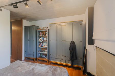 Casa à venda com 380m², 3 quartos e 2 vagasQuarto 2