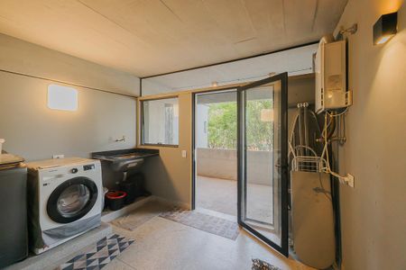 Casa à venda com 380m², 3 quartos e 2 vagasÁrea de Serviço