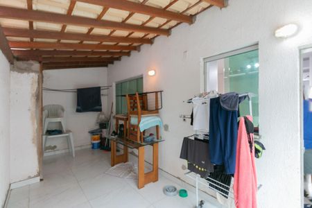 Apartamento à venda com 100m², 2 quartos e 1 vaga Apartamento à venda com 100m², 2 quartos e 1 vagaÁrea de Serviço