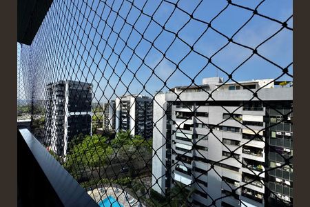 Apartamento à venda com 108m², 3 quartos e 2 vagas Apartamento à venda com 108m², 3 quartos e 2 vagasVaranda