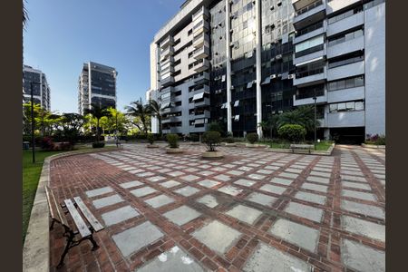 Apartamento à venda com 108m², 3 quartos e 2 vagas Apartamento à venda com 108m², 3 quartos e 2 vagasÁrea comum