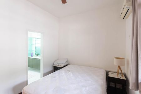 Apartamento à venda com 130m², 2 quartos e sem vagaSuíte