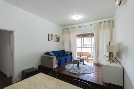 Sala de apartamento à venda com 2 quartos, 130m² em Tijuca, Rio de Janeiro