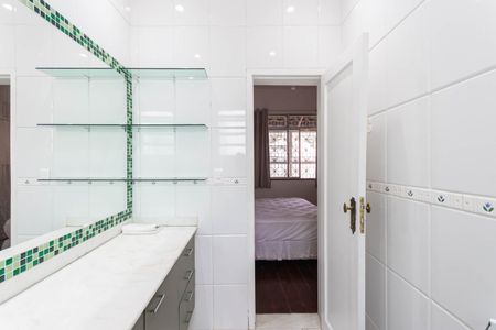 Apartamento à venda com 130m², 2 quartos e sem vagaBanheiro Suíte