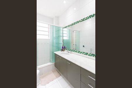 Apartamento à venda com 130m², 2 quartos e sem vagaBanheiro Suíte