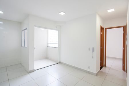 Sala de apartamento para alugar com 2 quartos, 56m² em Laranjeiras, Uberlândia