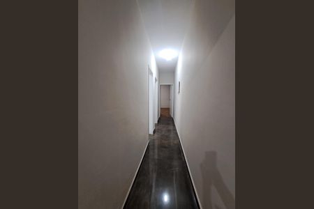 Corredor de casa para alugar com 2 quartos, 100m² em Santo Antônio, Osasco