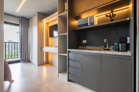 Studio de kitnet/studio à venda com 1 quarto, 30m² em Pinheiros, São Paulo